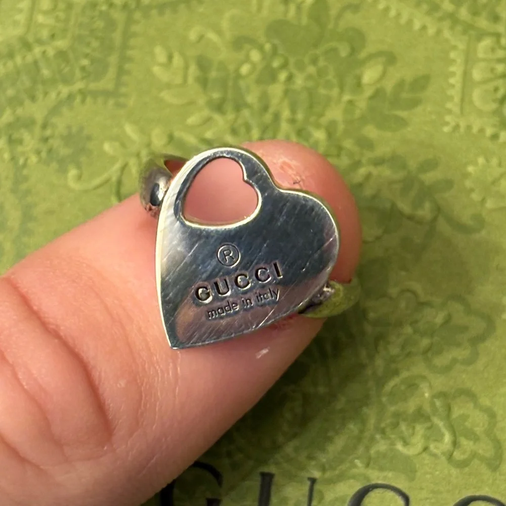 Gucci Heart Ring - Picture 1 of 6